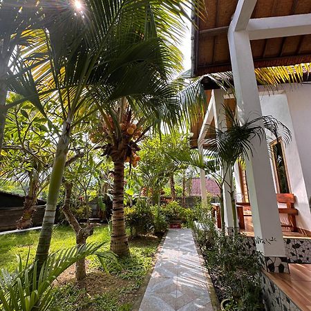 Wahyu Masari Homestay Sakti Extérieur photo